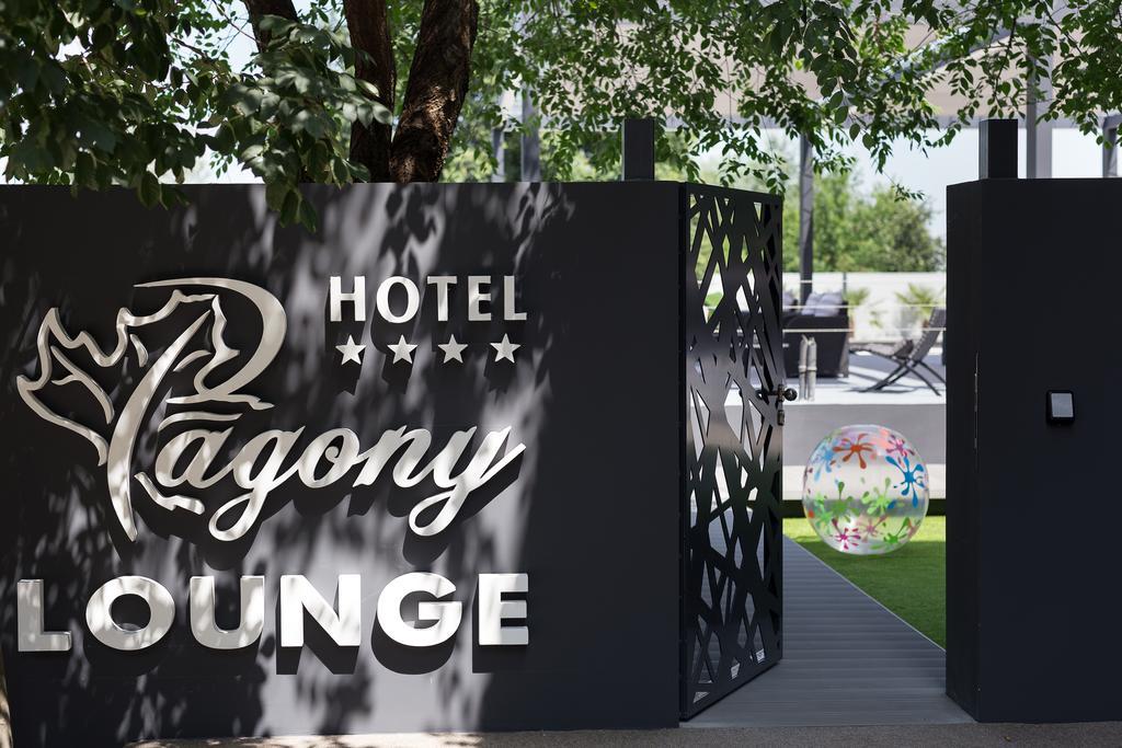 Hotel Pagony Wellness Nyíregyháza Kültér fotó